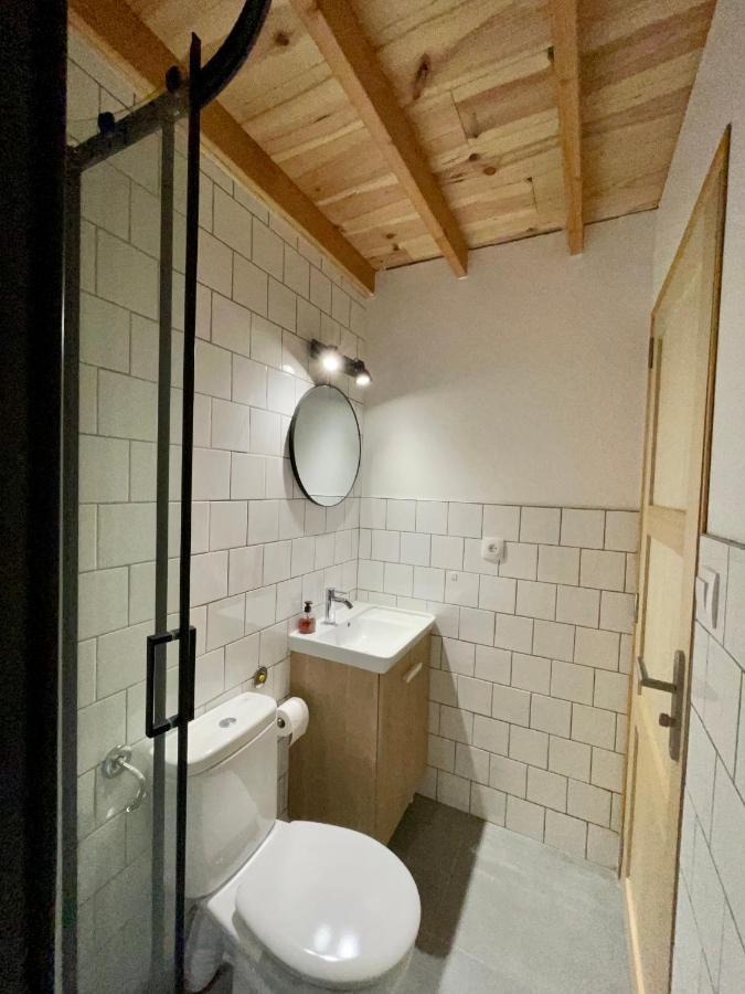 Annexe Des Pins - Studio Gite Avec Piscine & Climatisation Villeneuve-lès-Béziers Екстериор снимка